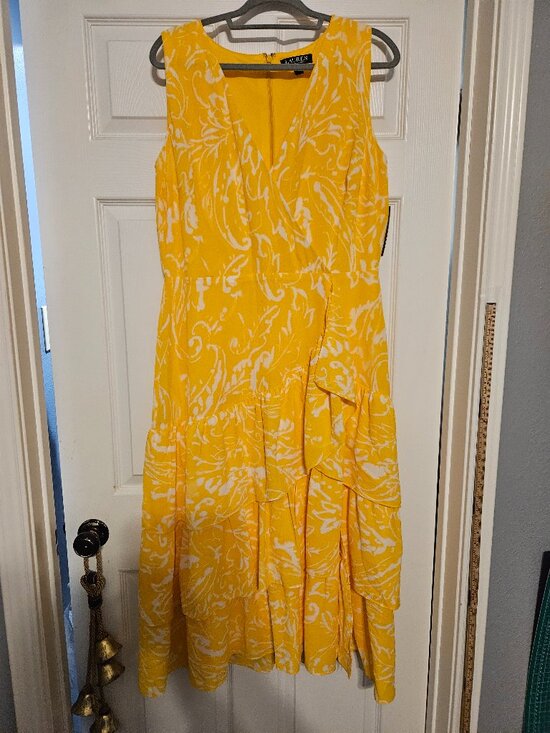 Lauren Ralph Lauren Dresses & Skirts - Ralph Lauren Sleeveless Dress Size 14